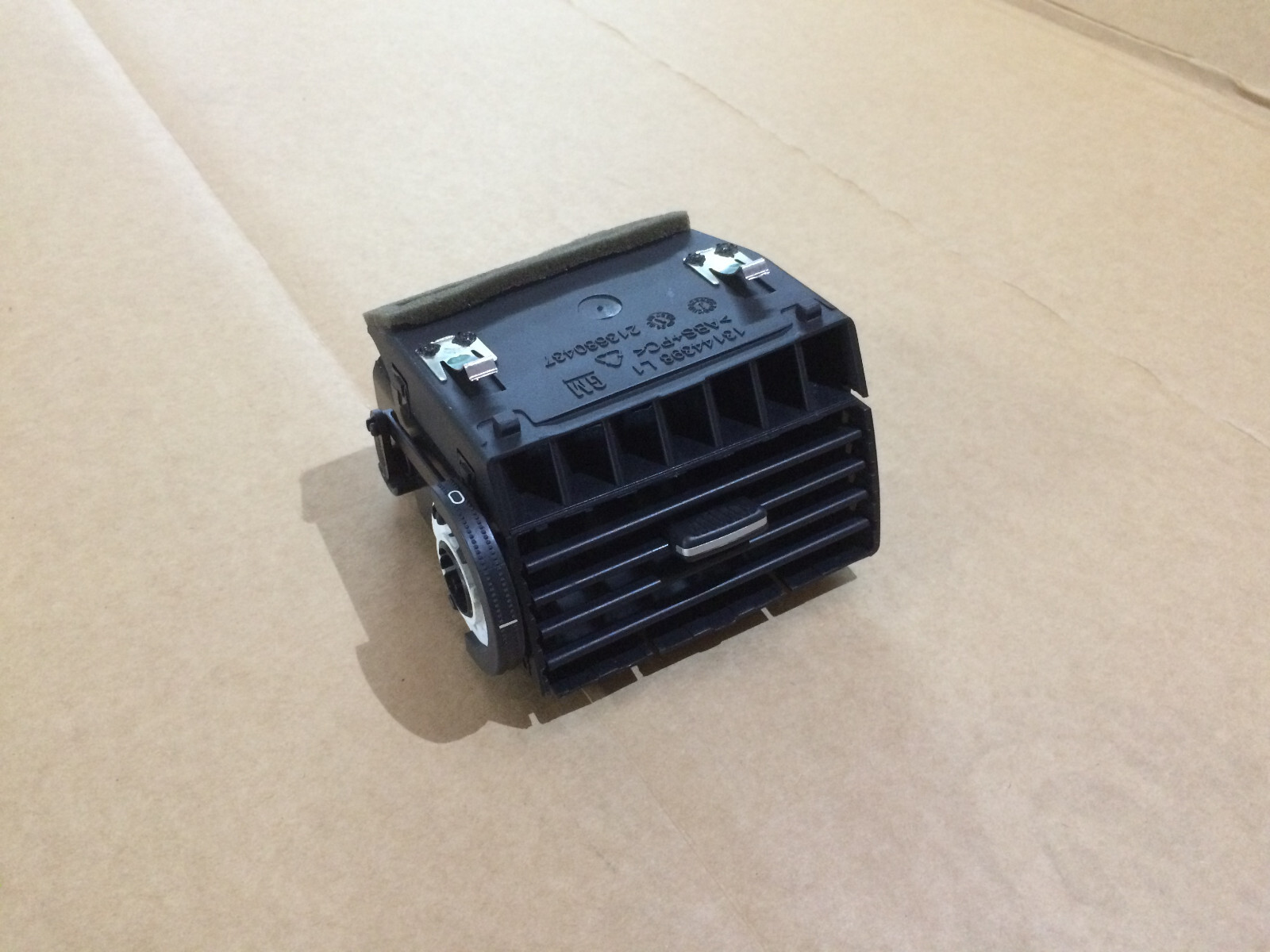 VAUXHALL ZAFIRA B MK2 0814 OEM FRONT PASSENGER LEFT SIDE AIR VENT