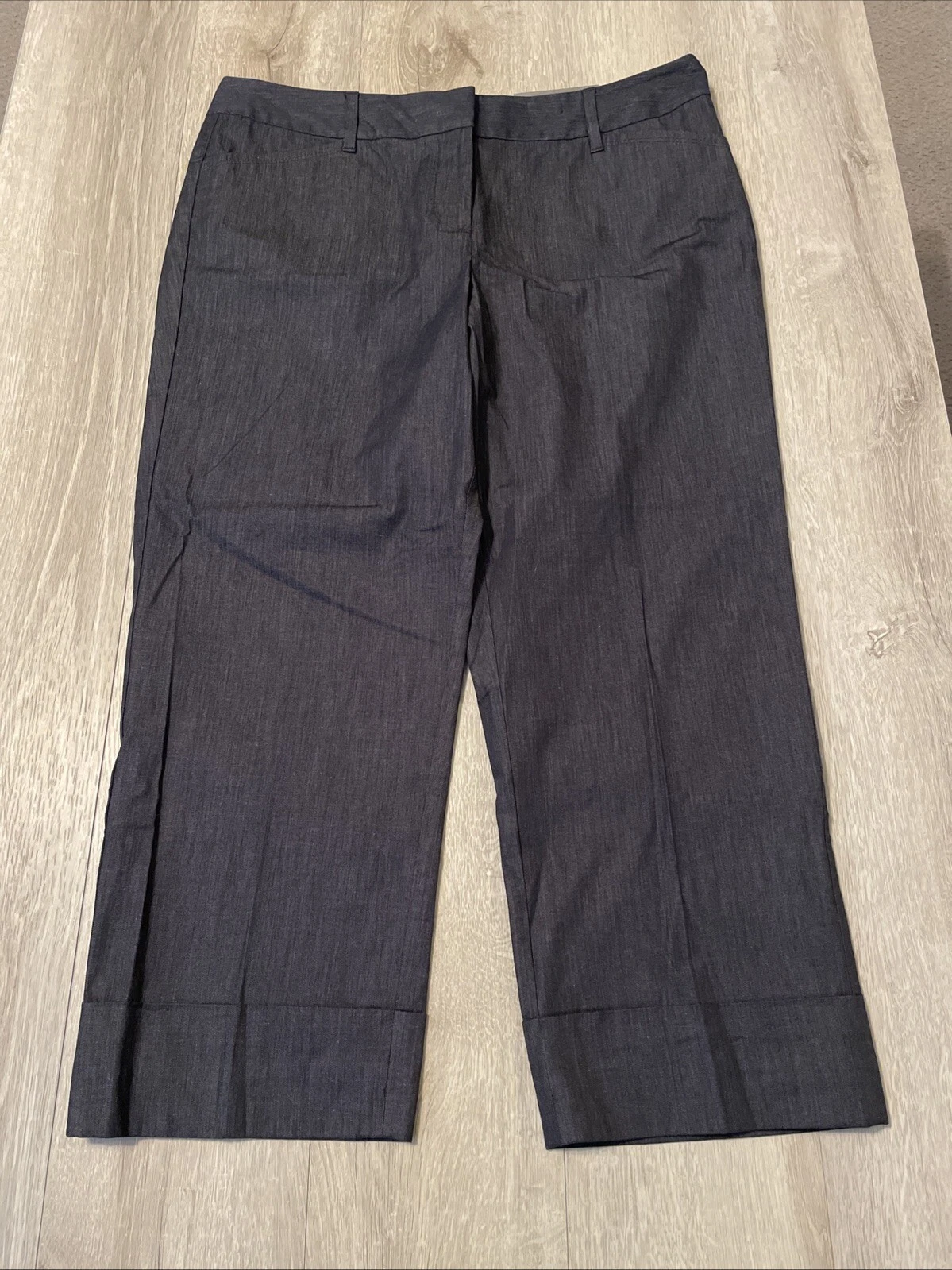 Anne Taylor Signature Straight Pants Women's Gray Cropped Cuffed Capri 8 NWT