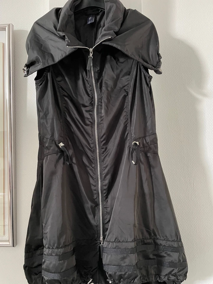 High unglaubliches Kleid Weste in Schwarz Gr. 38 modern und stylish - Bild 2 von 4