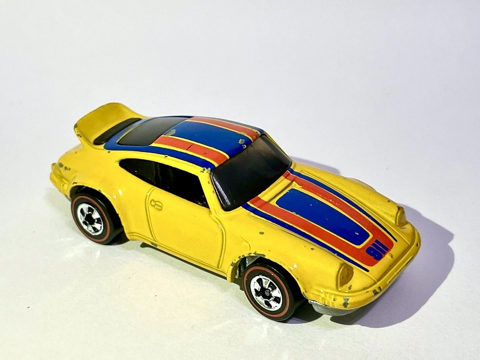 Hot Wheels Flying Colors Redline Diecast Car P-911 Porsche Carrera 1974 Yellow - Image 2 of 4