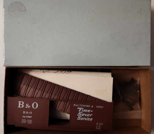 KIT B&O 467087 Box Car Baltimore Ohio 40' escala HO Front Range | Condition: New