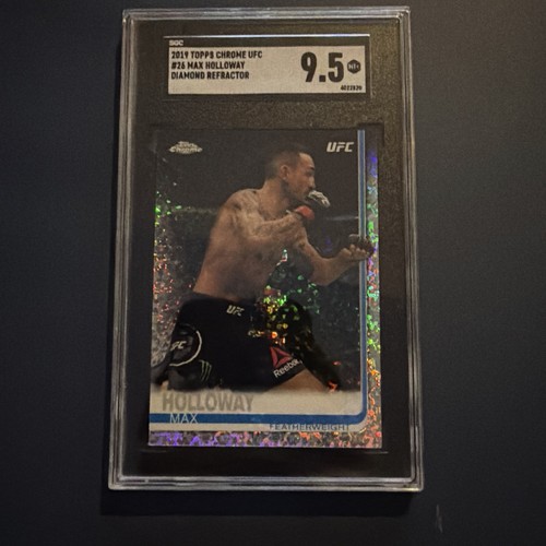 Max Holloway [Diamond Hot Box] #26 2019 Topps UFC Chrome card