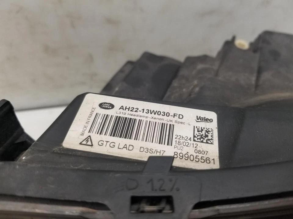 Land Rover Discovery Headlight Lamp Left Ns Xenon  2012 RHD AH22-13W030-FD - Image 4 of 4