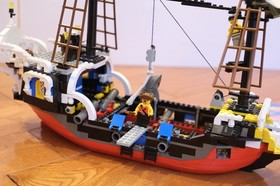 LEGO 6289 Pirates Red Beard Runner