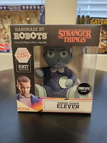 Stranger Things Upside Down Eleven #282 Robots Knit Series Fan Expo Exclusive
