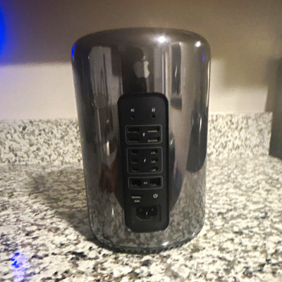 Apple Mac Pro Desktop Computer Black Cylinder Form Factor Apple Mac Pro Series