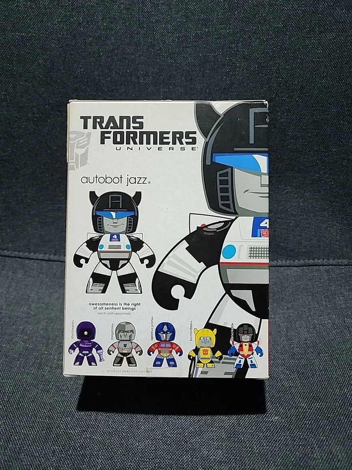 TRANSFORMERS Universe Mighty Muggs Autobot Jazz NIB - Image 3 of 4