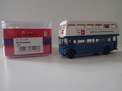 Brekina Routemaster Doppeldecker AEC Stadtbus BEA  blau weiß 61108 H0 1:87 OVP