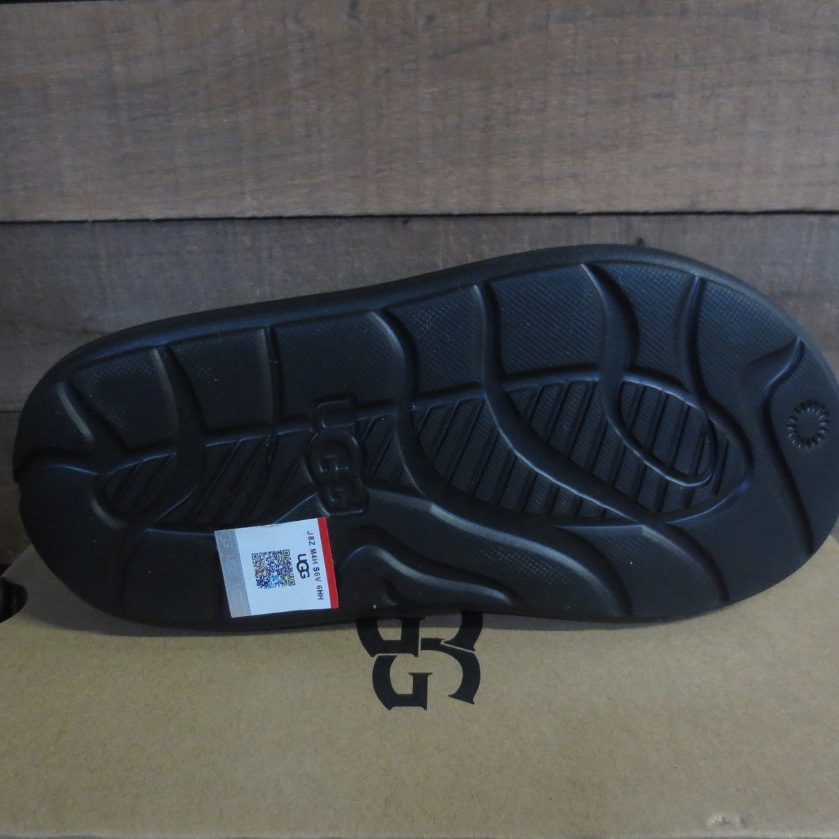 UGG Kids' Sport Yeah Sandal - Black - US SIZE 2 | eBay