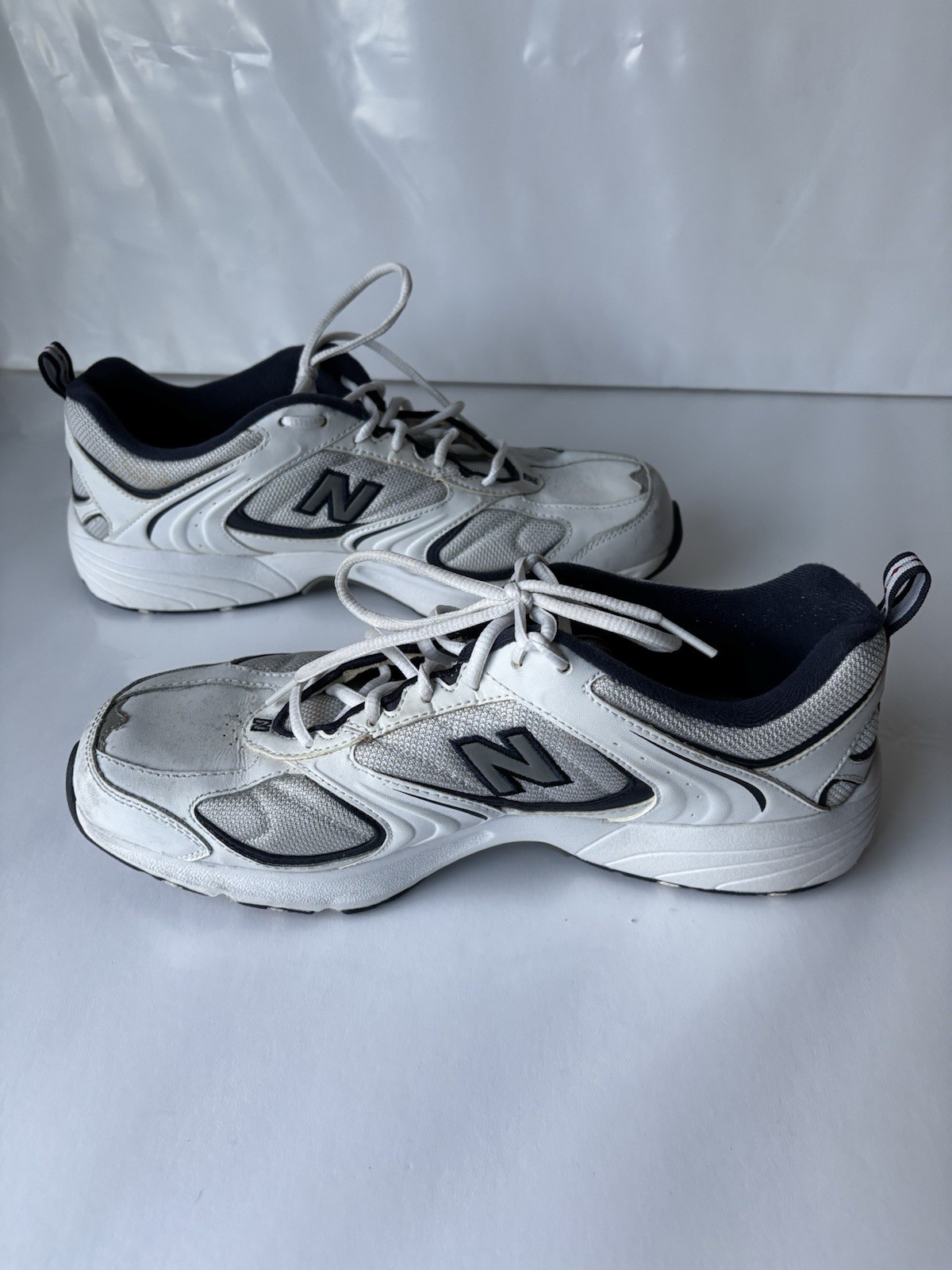 New Balance 557 MW557 Size 11 1/2 Walking Shoes White / Navy thumbnail 3