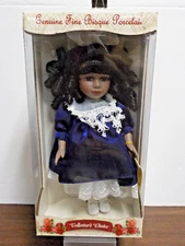 C0814 Walmart Porcelain Doll "Purple Dress (Y263211AA)" Collectors Choice (Dmg*)