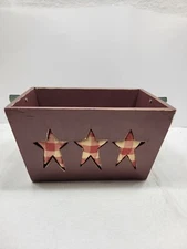 Primitive Style Wood Basket With Cloth Star