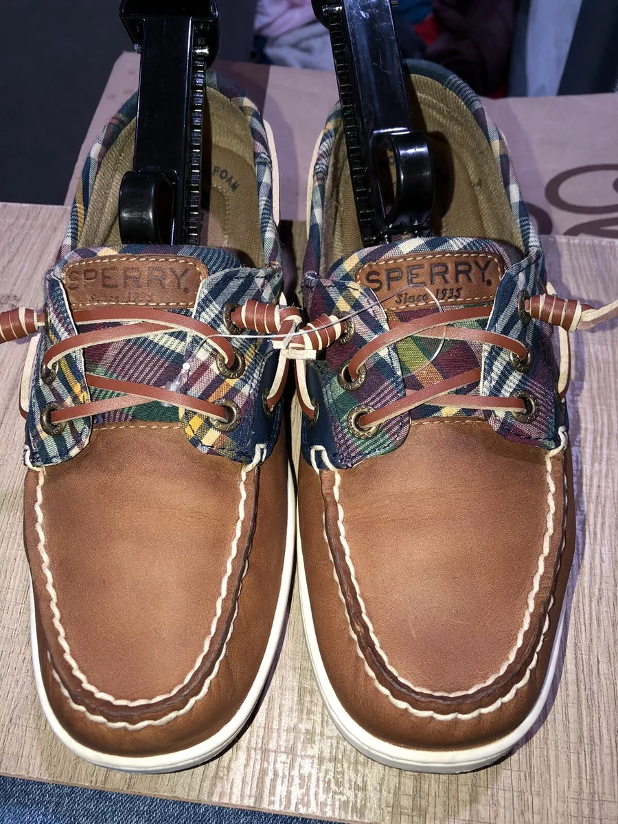Burberry best sale boat shoes