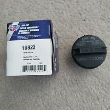 Carquest 10822 Fuel Gas Cap New Old Stock NOS Open Box