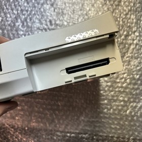 Sega Dreamcast Console Only - HKT-3020 - LASER PROBLEMS     TURNS ON     *READ*!