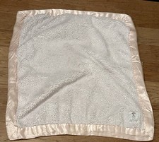 LITTLE GIRAFFE BABY BLANKET PINK SATIN TRIMMED LUXE 33.5 X26.5 Made Is USA