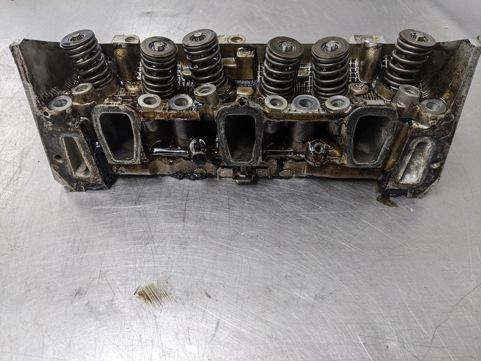 Cylinder Head For 90-94 Chevrolet Lumina 3.1 - Image 2 of 4