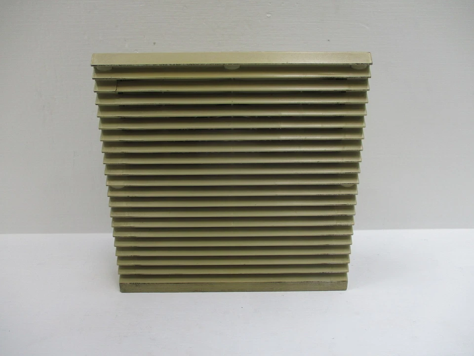 Unidad de ventilador y filtro Rittal SK-3325024 ebmpapst W2G130-AA33-26 24VDC 14W 0,95A Foto 2 de 4