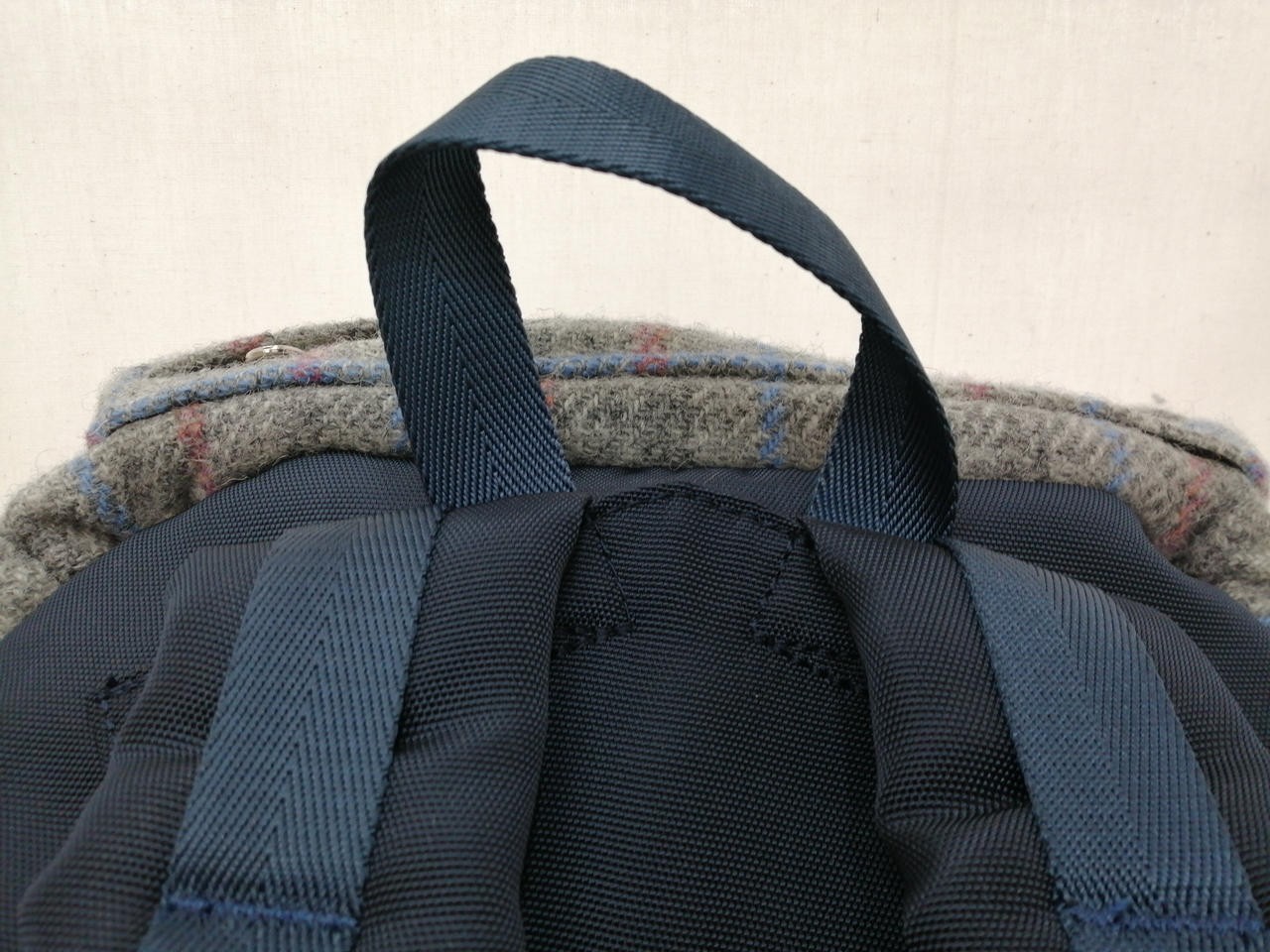 Backpack Model GRY Check Pattern CIAOPANIC HARRIS… - image 9