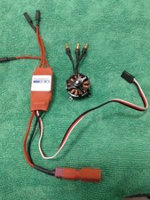 TURNIGY PLÜSCH 18A ESC und Brushless Motor Combo