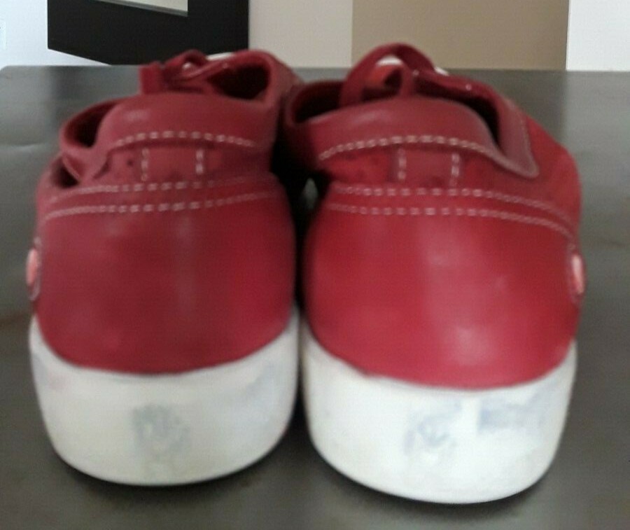 Picture 2 of 11