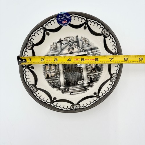 Royal Stafford Halloween Bowl Spooky Haunted House Decor 8.25" - Picture 3 of 3