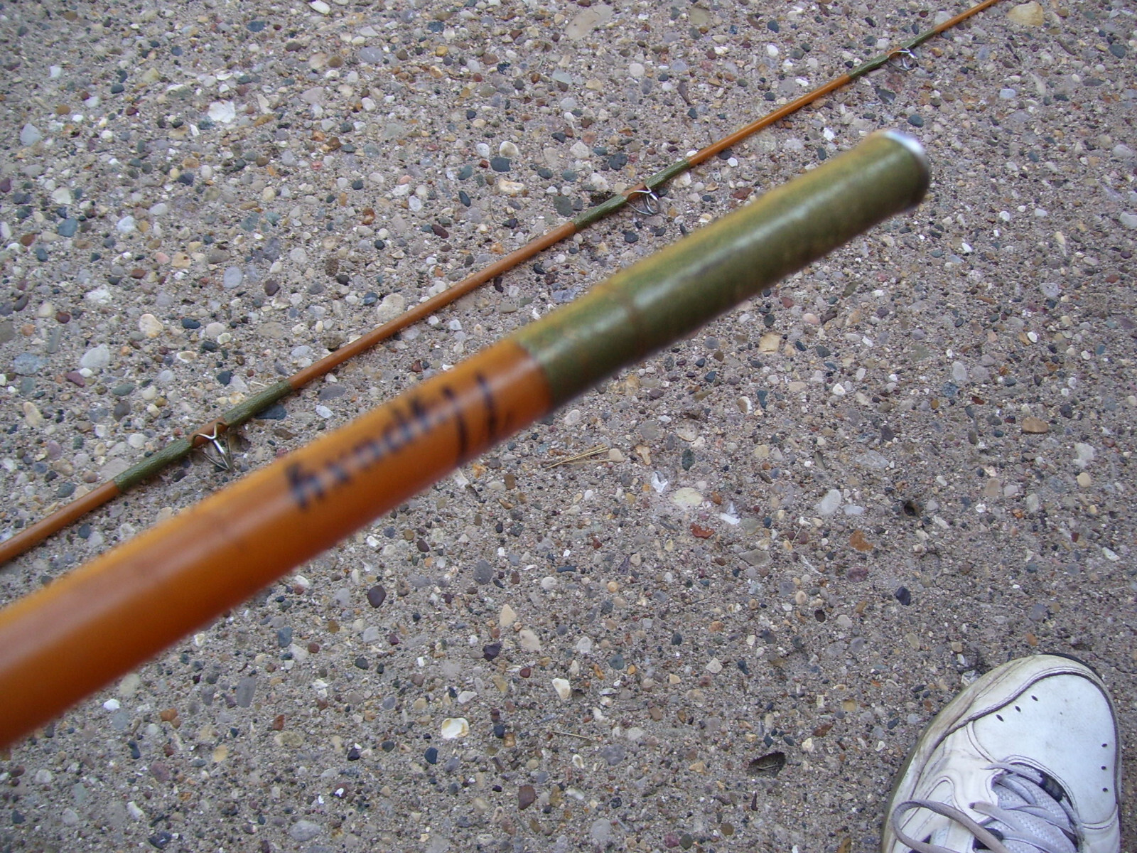 Vintage California Tackle Nypoxy Glass Fishing Rod GOLDEN SABRE 7' ROD