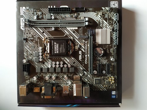 Asus Prime H410M D. Nueva. Manuales y cables SATA. sin chapa trasera.