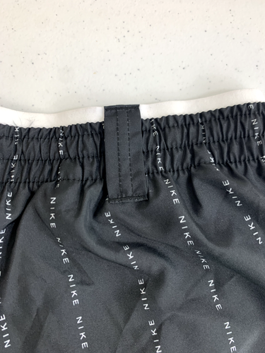 Nike Women's Tempo Shorts Luxe Icon Clash Black DD6024 XS - Picture 4 of 12