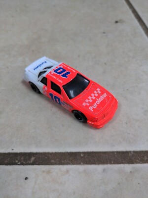 1990 Racing Champion #10 Derrike Cope Purolator DieCast Stock Car