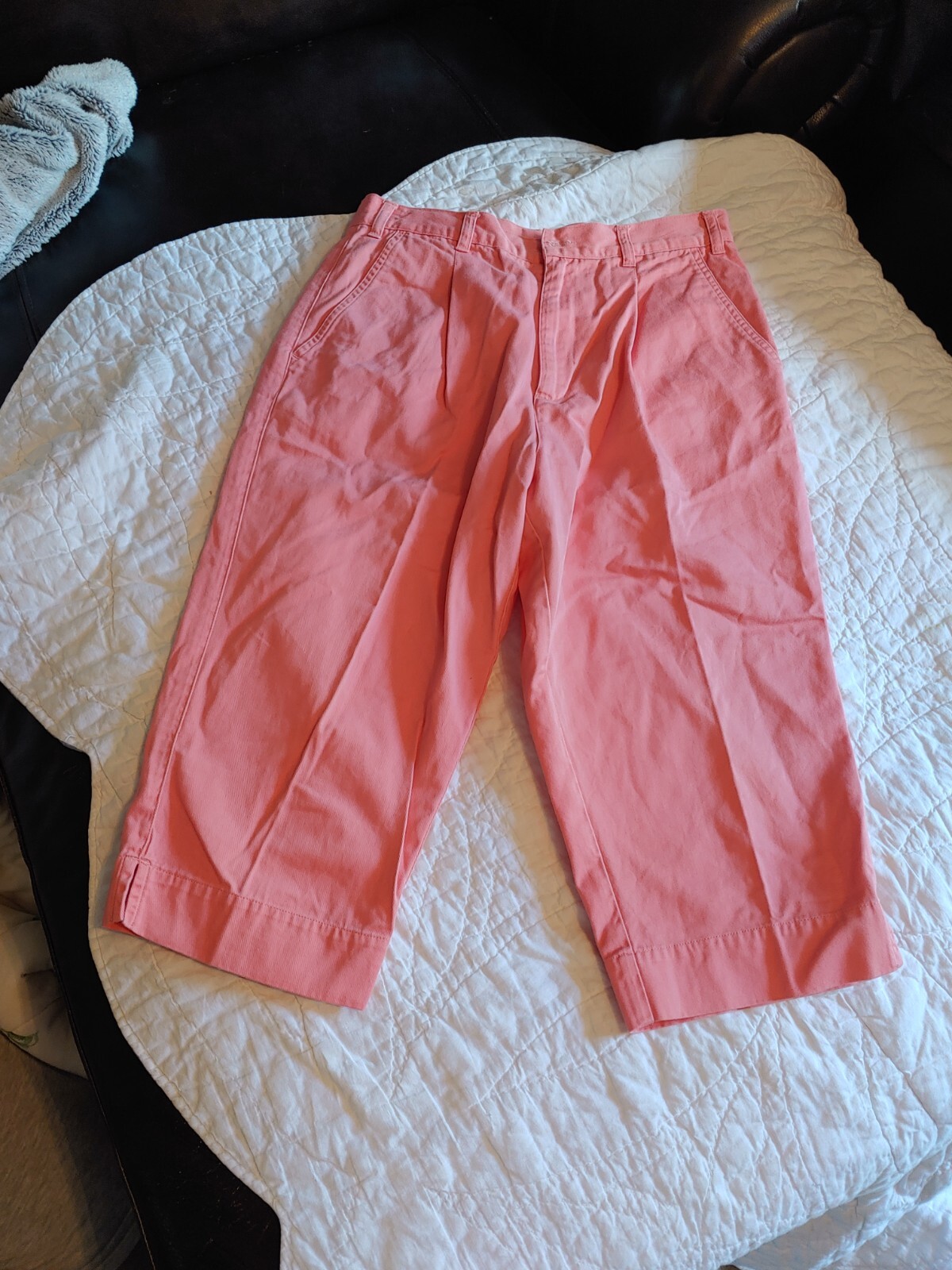 Mountain Lake Women’s Capri Pants Size 8P Cropped Pants coral preowned