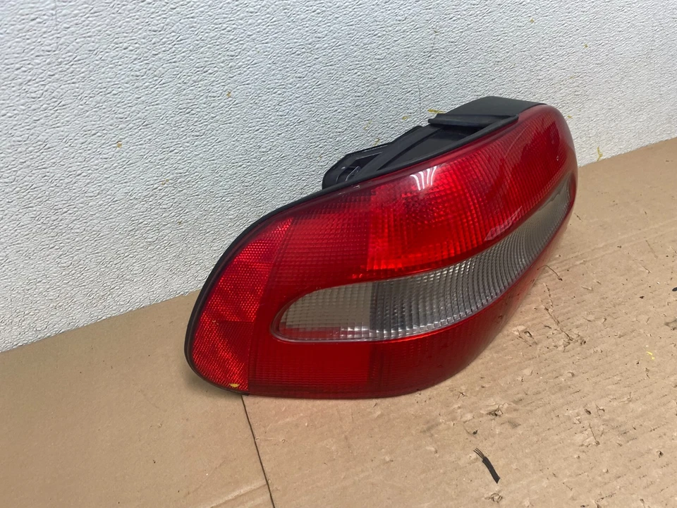 1998 to 2001 Volvo C70 Left Driver LH Side Tail Light N7756 OEM DG - Image 3 of 4