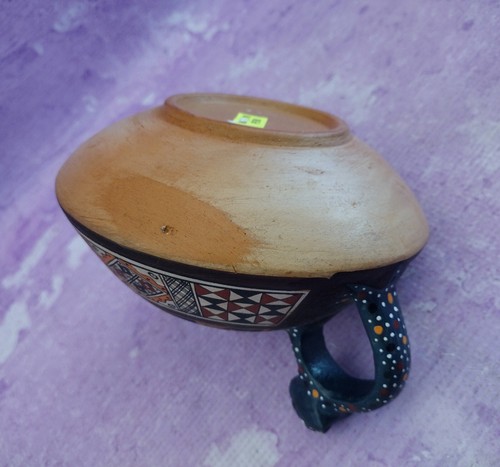 Peruvian Pottery Covered Bowl Folk Art Black Jaguar Handles Hand Painted Peru - Picture 11 of 12