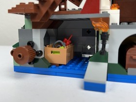 LEGO Scooby-Doo Haunted Lighthouse 75903 100%  complete 