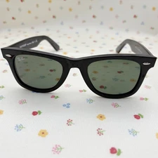 Ray-Ban Sunglasses RB2140 Original Wayfarer Black Frame Green Lenses 50mm Unisex