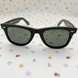 Ray Ban Sunglasses RB2140 Original Wayfarer Black Frame Green Lenses 50mm Unisex