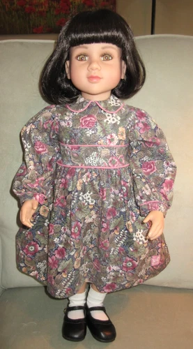 My Twinn 2007 KATE 23” w dark hair, light brown eyes, All Original Clothing