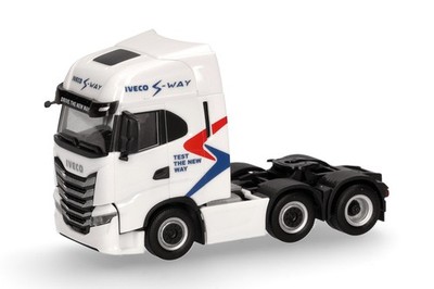 Herpa 317115 Iveco S-Way 6x2 Zugmaschine TEST THE NEW WAY