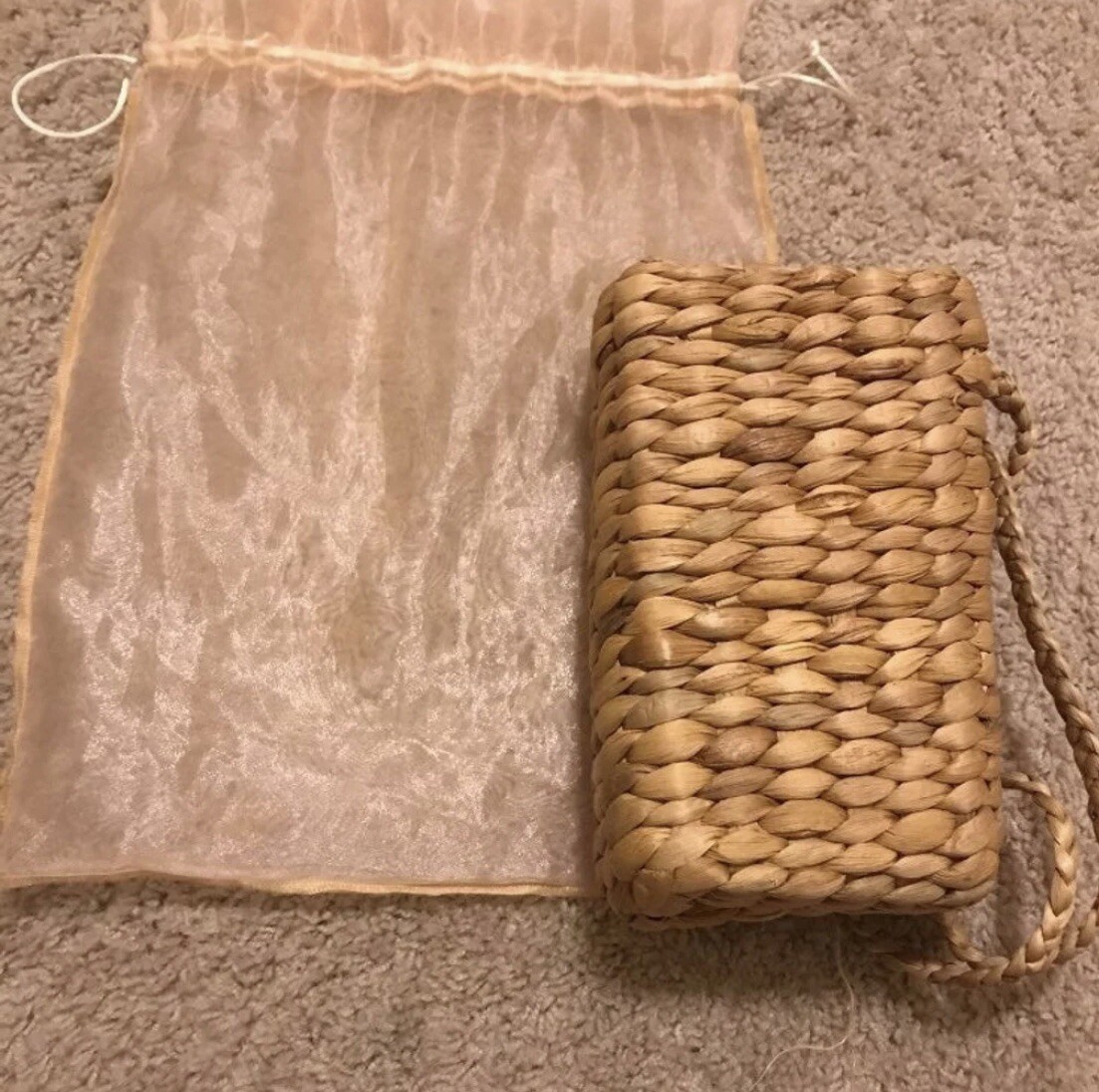 Picture 2 of 4