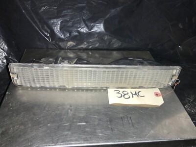 86 - 89 Buick Park Avenue Left Bumper Mounted Park Light #16501331 (38-MC)