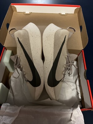 Size 9.5 - Nike Vapor Street Flyknit String