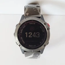 Garmin Fenix 6 Pro Solar Fitness Smartwatch + QuickFit Carbon Gray Titanium Band