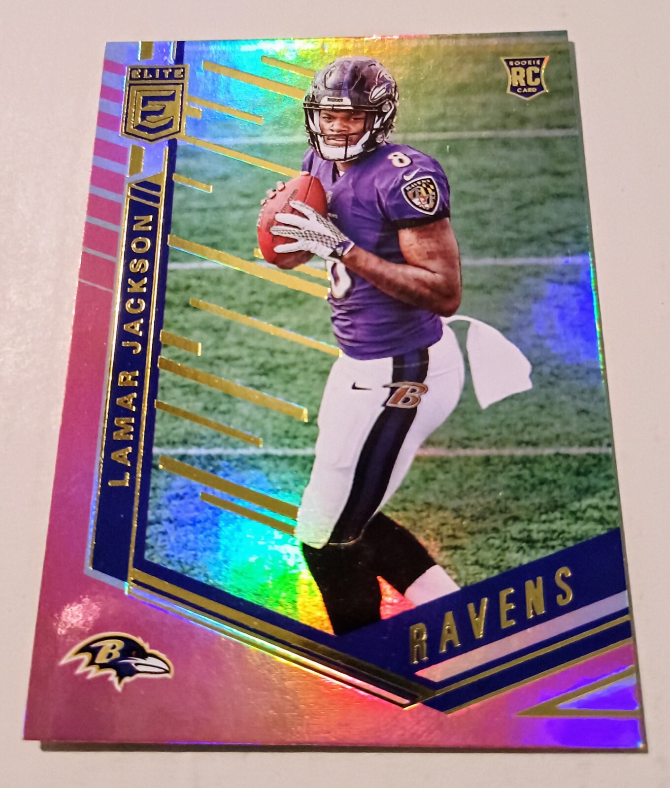 2018 Panini Elite LAMAR JACKSON RC Pink Refractor Baltimore Ravens Rookie Card