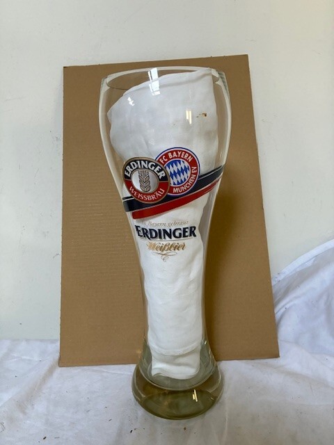 Bild 1 von 2