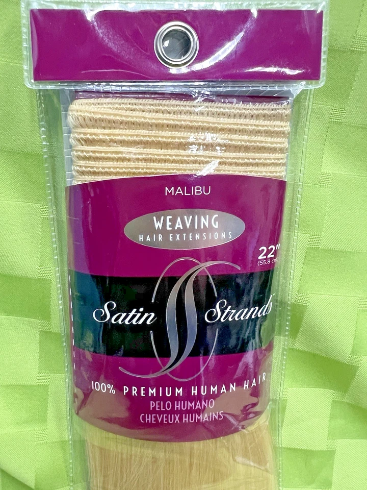 Extensiones de tejido de cabello humano premium rubio platino 22" hebras satinadas Malibú Foto 3 de 4