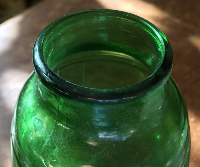 VINTAGE GREEN GLASS BARRELSHAPED BOTTLE/5.5” TALL/PAT 534/“PLEASE DON