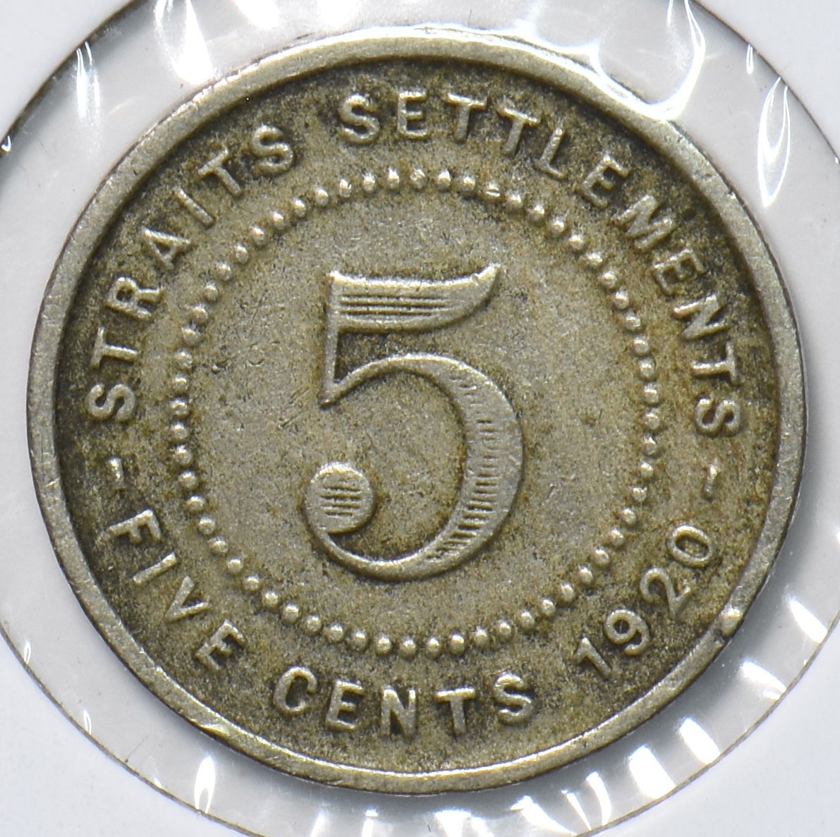 Foto 1 di 2