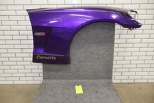 2005-2013 Chevrolet Corvette Right Fender 25938078 2005-2013 Chevrolet Corvette Right Fender 25938078