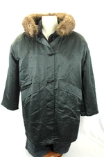 VINTAGE! LA PARKA BY LINDA LUNDSTROM BLACK WOOL WITH BEAVER TRIM SIZE PETITE VGC