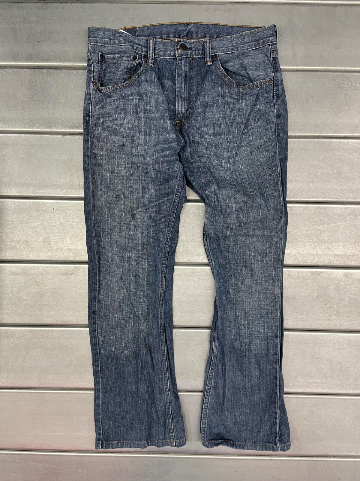 Levis 527 Jeans Mens 33X30 Blue Medium Wash Denim Bootcut Whiskered